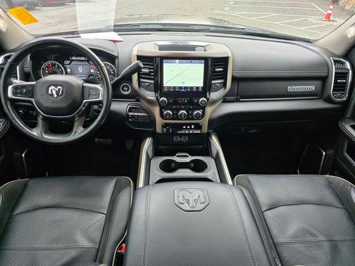 2023 RAM 2500 Laramie Crew Cab 4x4 6'4' Box