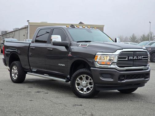 2023 RAM 2500 Laramie Crew Cab 4x4 6'4' Box