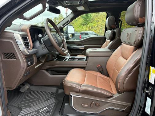 2025 Ford F-350 King Ranch