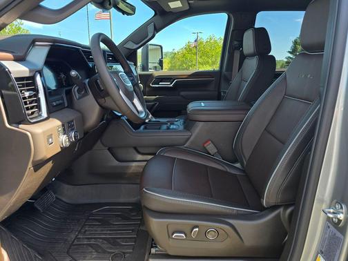 2026 GMC Sierra 2500 Denali
