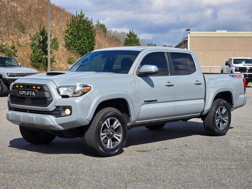 2019 Toyota Tacoma TRD Sport