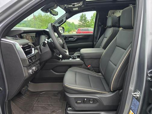 Sterling Metallic 2026 GMC Yukon 4WD Elevation