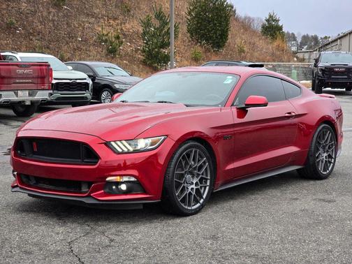 2015 Ford Mustang GT Premium