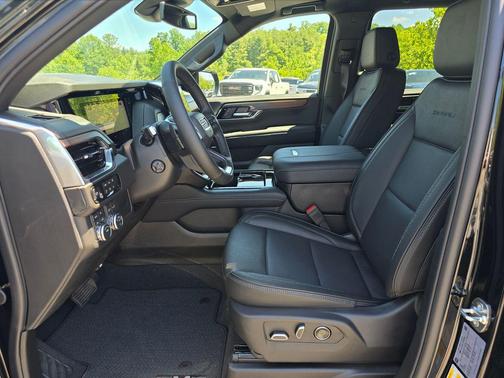 Onyx Black 2026 GMC Yukon XL Denali