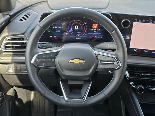 2024 Chevrolet Traverse LS