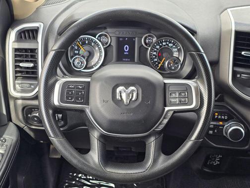 2020 RAM 2500 Big Horn Crew Cab 4X4 6'4' Box