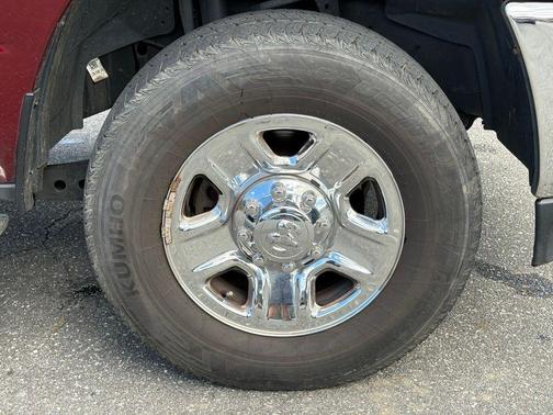 2020 RAM 2500 Big Horn Crew Cab 4X4 6'4' Box