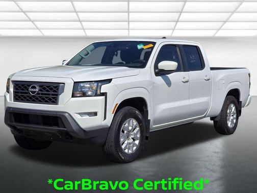 Glacier White 2024 Nissan Frontier SV