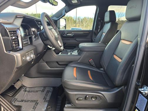 2026 GMC Sierra 3500 AT4