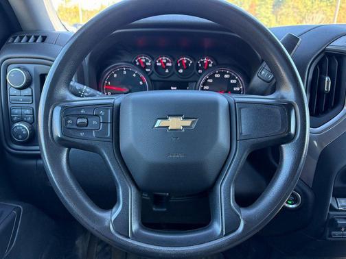 2024 Chevrolet Silverado 2500 Custom