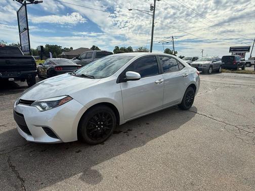 2014 Toyota Corolla LE