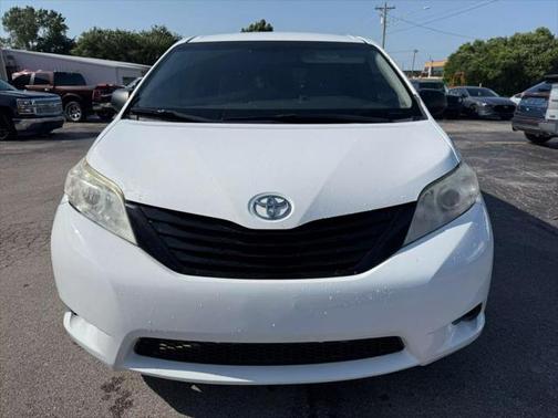 2016 Toyota Sienna L