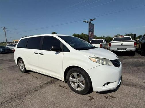 2016 Toyota Sienna L