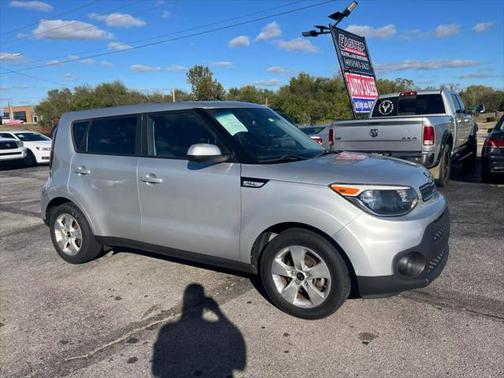 2017 Kia Soul Base