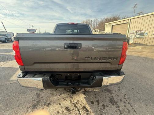 2015 Toyota Tundra SR5