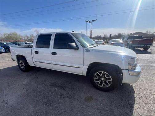 2004 GMC Sierra 1500 SLT Crew Cab
