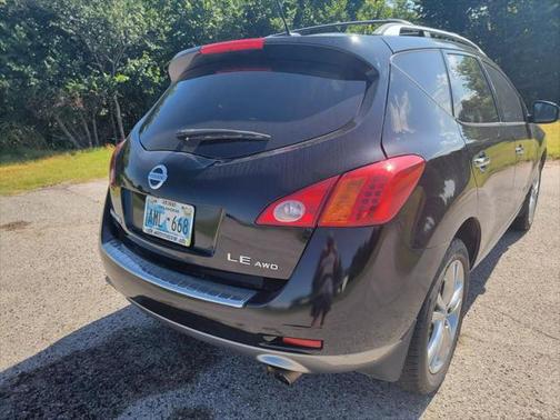 2010 Nissan Murano LE