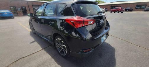 2016 Scion iM Hatchback 4D