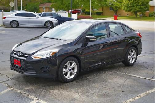 Tuxedo Black Metallic 2014 Ford Focus SE