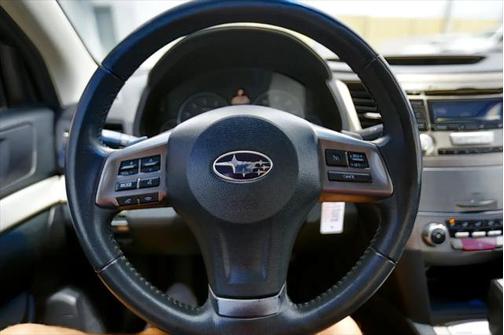 2013 Subaru Legacy Premium