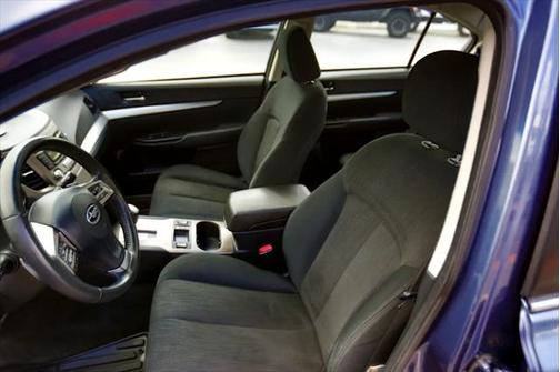 2013 Subaru Legacy Premium