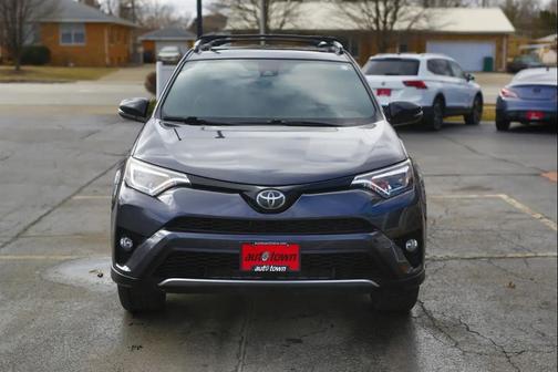 2018 Toyota RAV4 SE