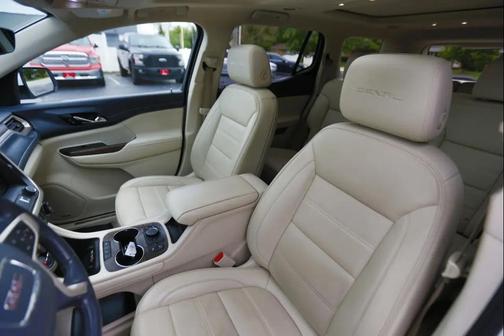 Summit White 2021 GMC Acadia Denali