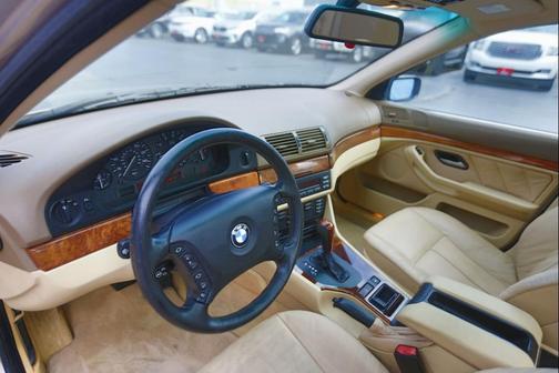 2002 BMW 525 525iA 4dr Sdn 5-Spd Auto