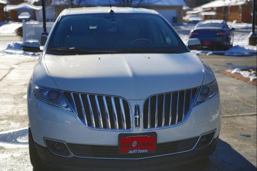 2012 Lincoln MKX Base