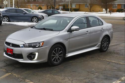 2017 Mitsubishi Lancer ES