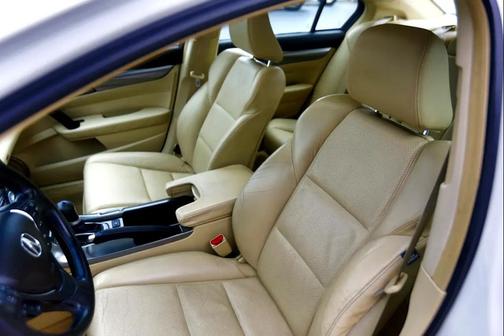 2009 Acura TL Technology