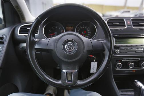 2013 Volkswagen Golf 2.5L
