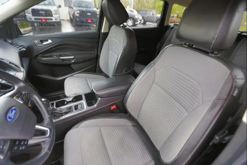 Shadow Black 2017 Ford Escape SE