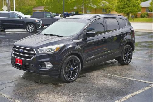 Shadow Black 2017 Ford Escape SE