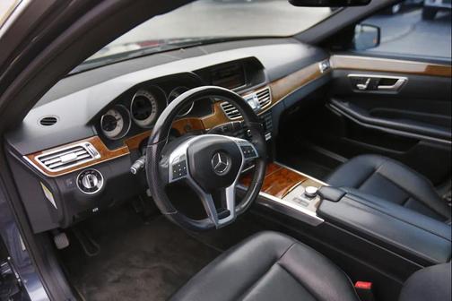Gray 2014 Mercedes-Benz E-Class 4MATIC