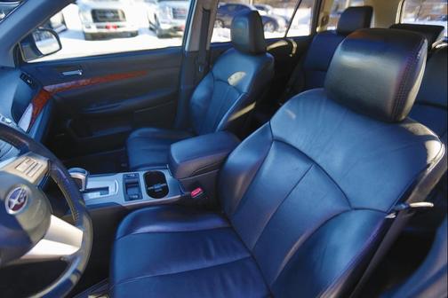 2010 Subaru Outback 2.5 i Limited