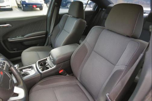 2017 Dodge Charger SXT