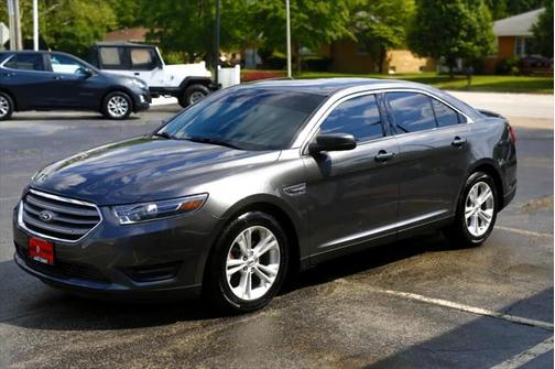 2015 Ford Taurus SEL
