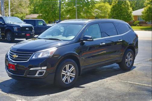 Mosaic Black Metallic 2016 Chevrolet Traverse 2LT