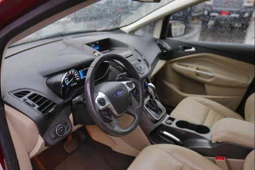 2017 Ford C-Max Energi SE