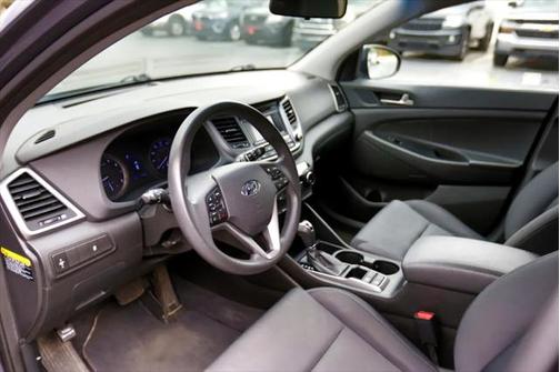 2018 Hyundai TUCSON SE