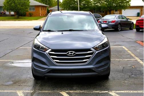 2018 Hyundai TUCSON SE