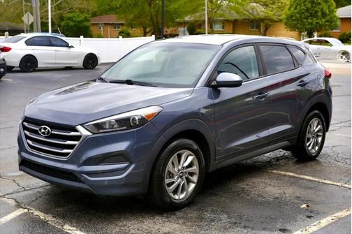 2018 Hyundai TUCSON SE