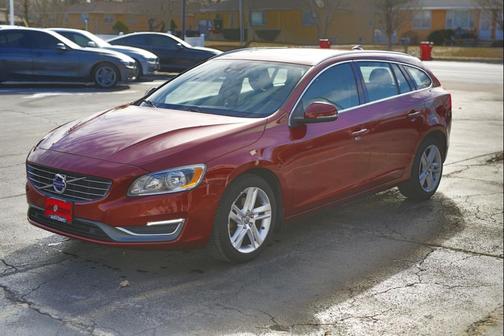 2015 Volvo V60 T5 Premier Plus