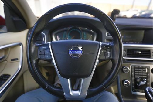 2015 Volvo V60 T5 Premier Plus