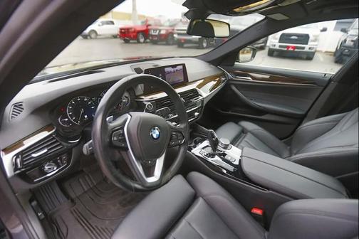 2019 BMW 530 xDrive