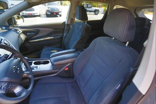 2022 Nissan Murano S FWD