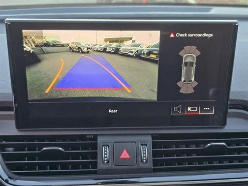 2023 Audi Q5 45 S line Premium