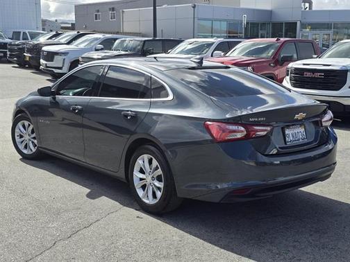 2021 Chevrolet Malibu FWD LT