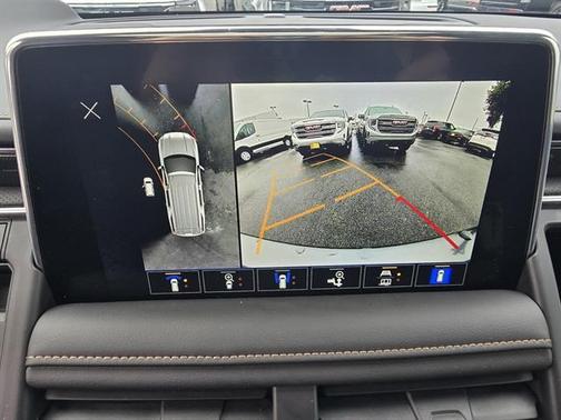 2024 GMC Yukon 4WD AT4